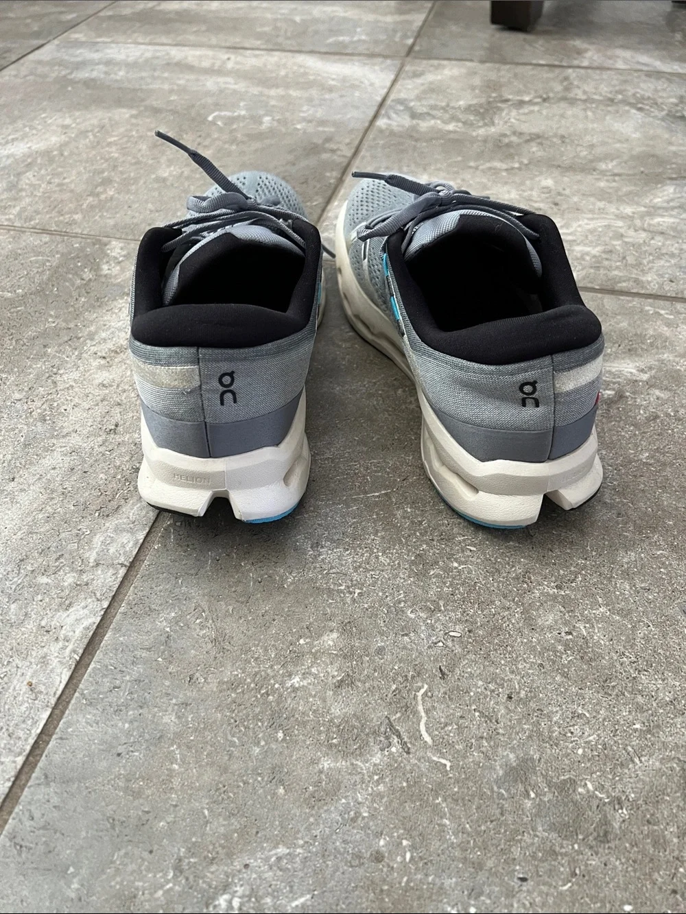 On Running Cloud Men’s Running Shoes